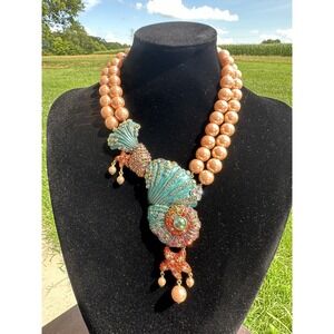 New Authentic HEIDI‎ DAUS "Down By The Sea" Crystal Shell Drop Necklace